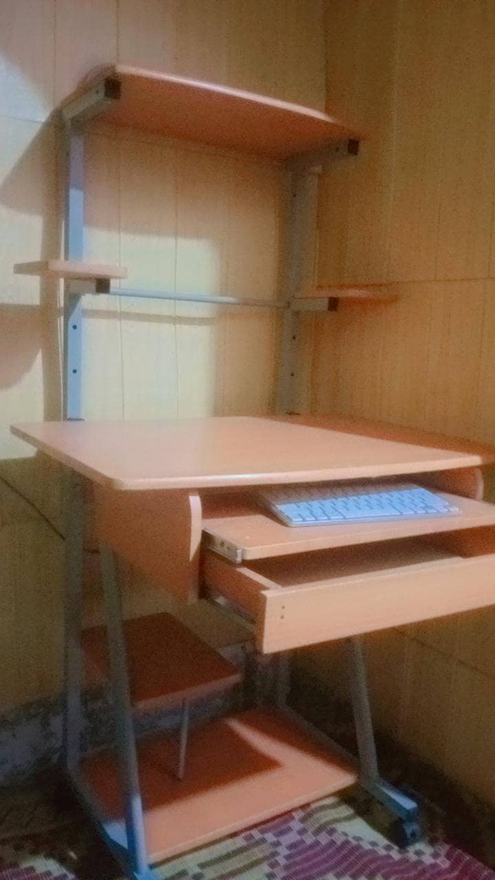 study and computer table 2
