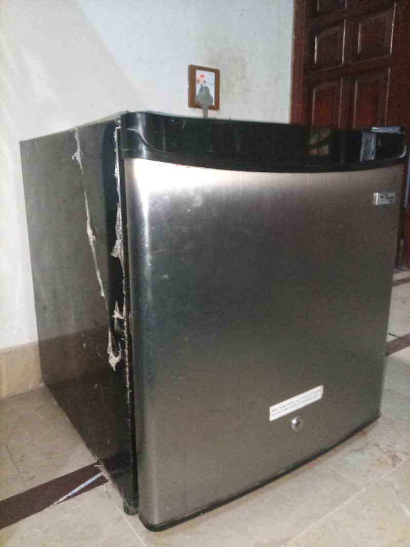 fridge 0