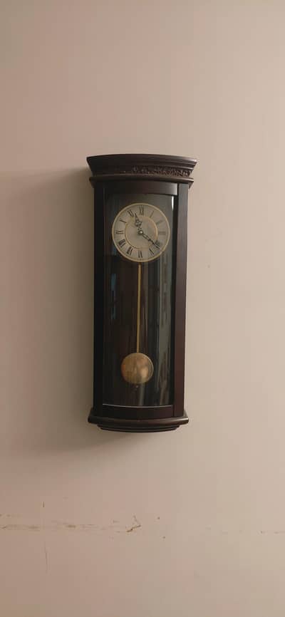 Elegant Pendulum Wall clock for Sale