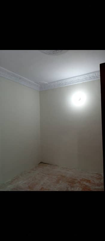 SECTOR-15-A/1 BEAUTIFUL GROUND FLOOR HOUSE BUFFER ZONE
