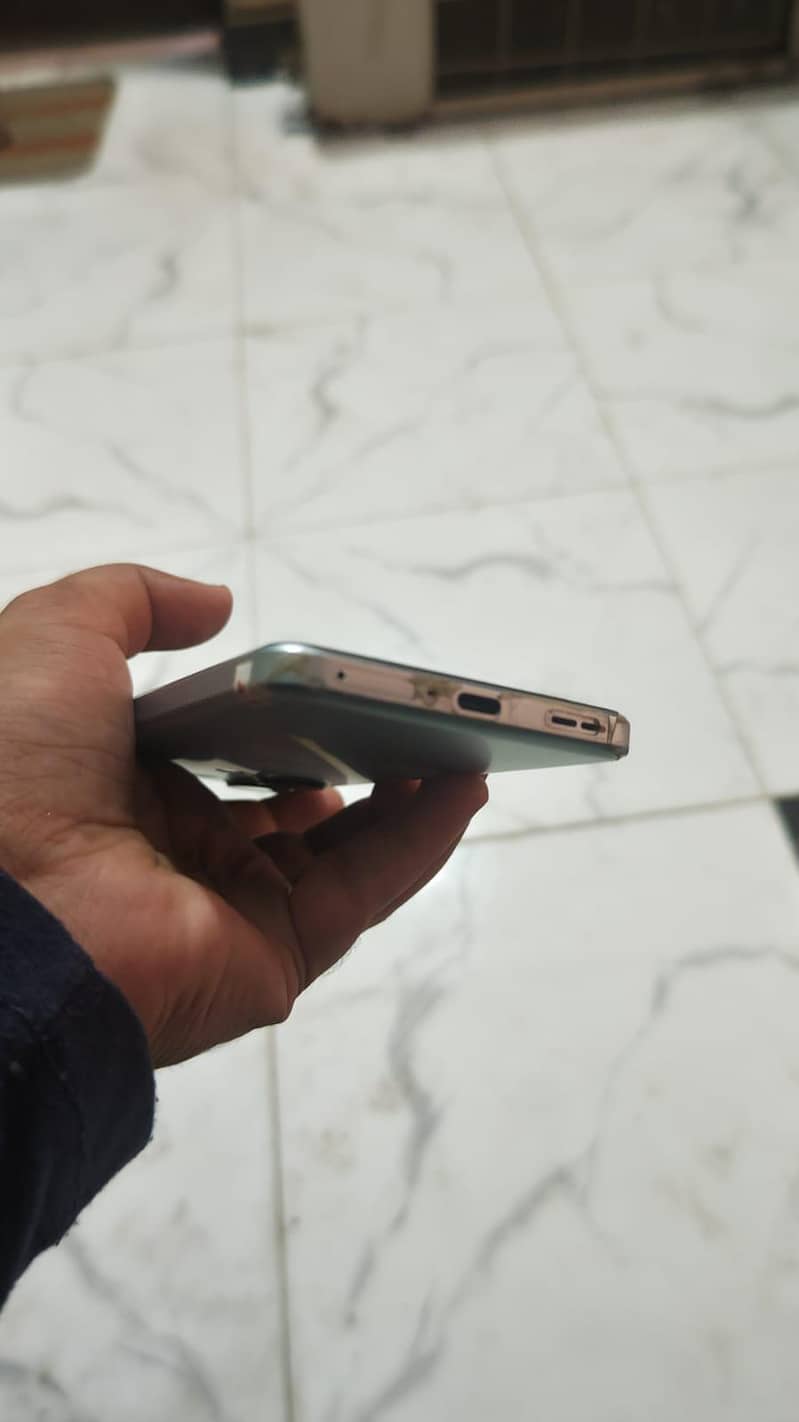 One Plus Ace 2V 8