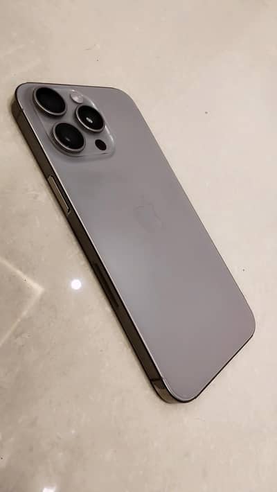 Apple iPhone 15 Pro Max