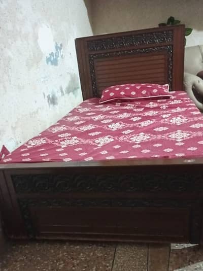 Beds for Sale in Excellent Condition