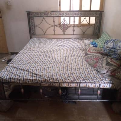 metal beds iron beds king size beds with orthopedic mattress