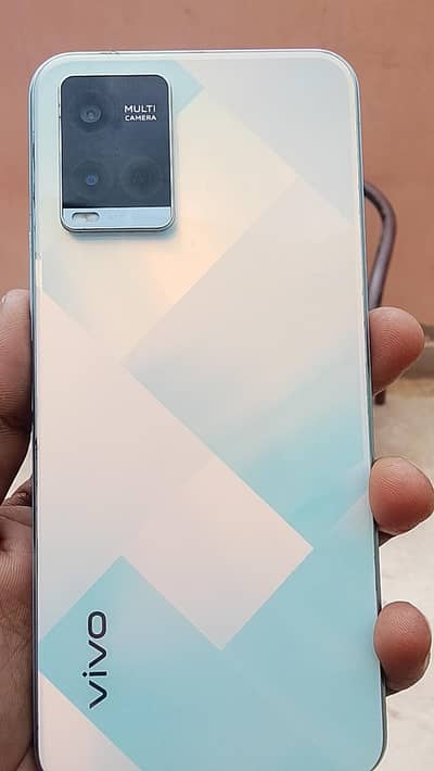 Vivo Y21