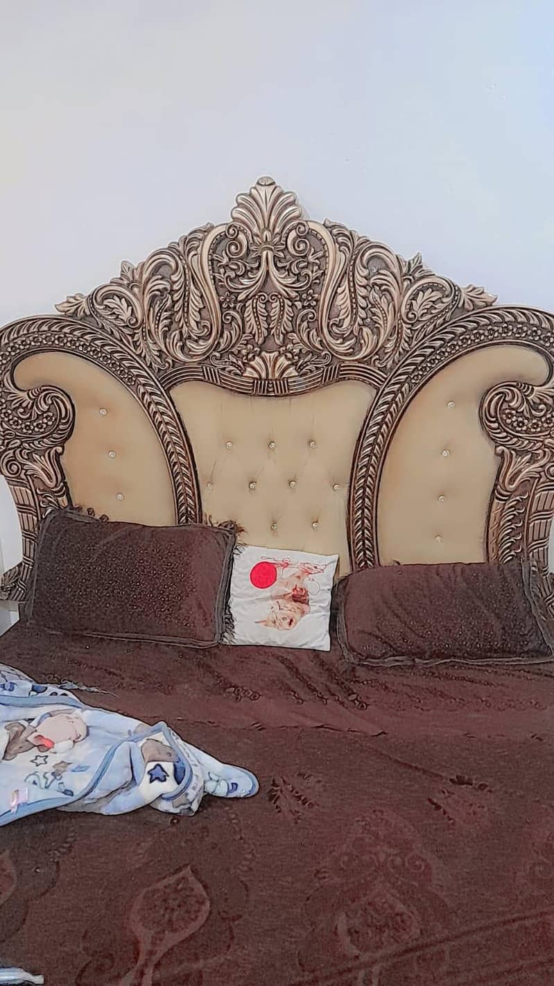 bedroom 0