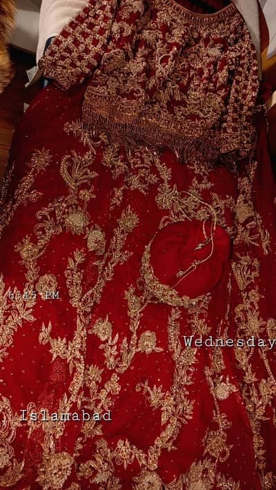 Heavy Red Bridal Lehenga + Jewellery | 1 Time Worn | Small-Medium