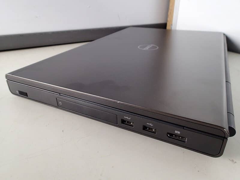 DELL PRECISION M6800 1