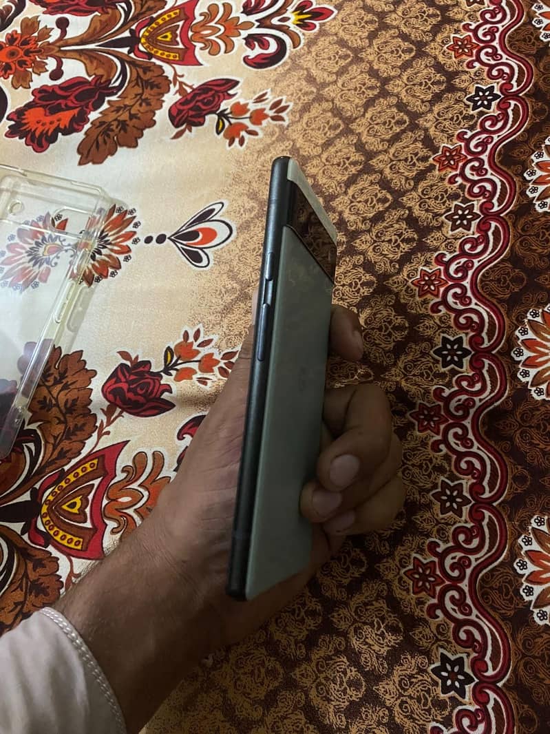 Google Pixel 6a 3