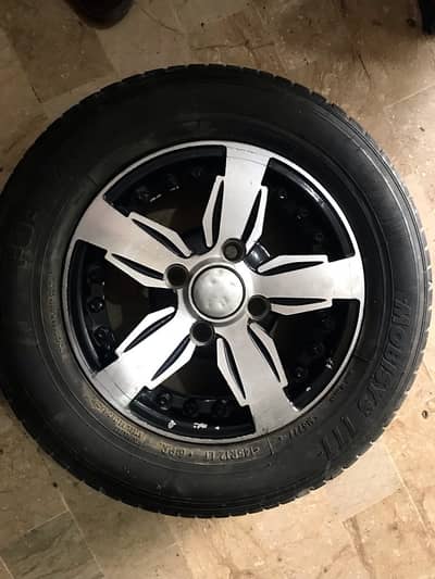 only allow rims 12 size for alto Vxr
