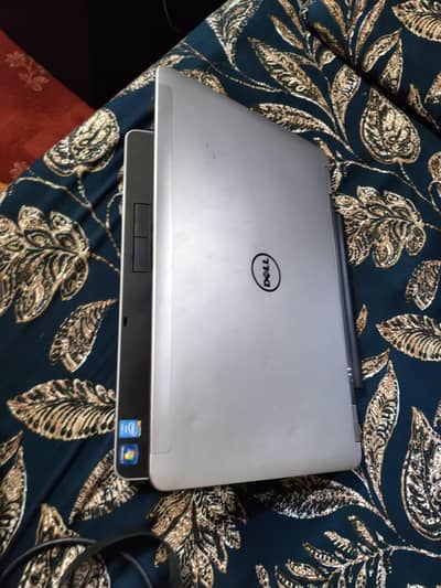 i7 4th Gen | 16GB RAM | 256GB SSD | 2GB AMD Graphics