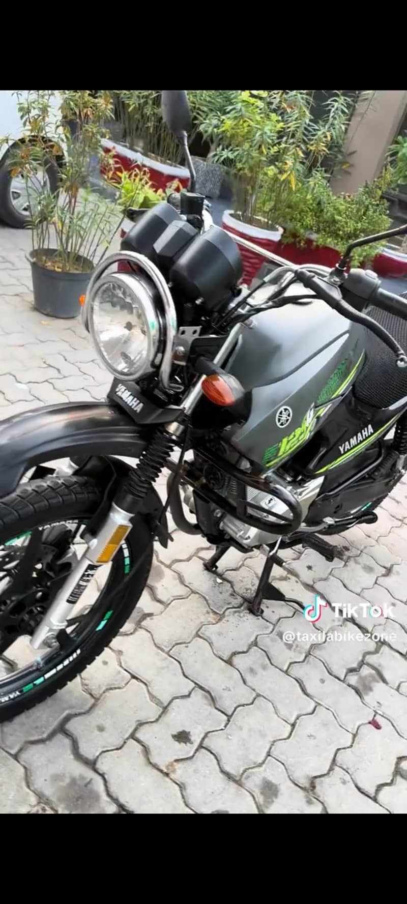 Yamaha 1
