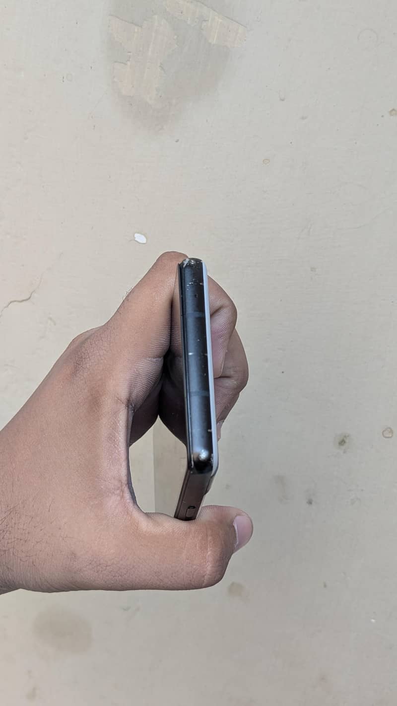 Google Pixel 6a 1