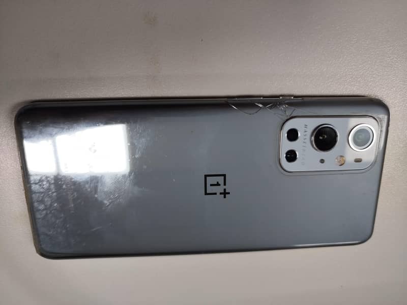 One Plus 9 Pro 4