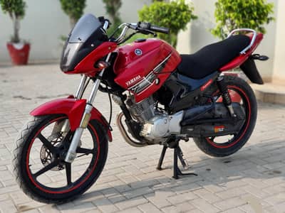 Yamaha YBR 2016