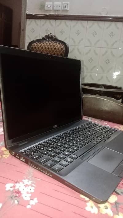 DELL LATITUDE 5500 | 16GB RAM | 256GB NVME