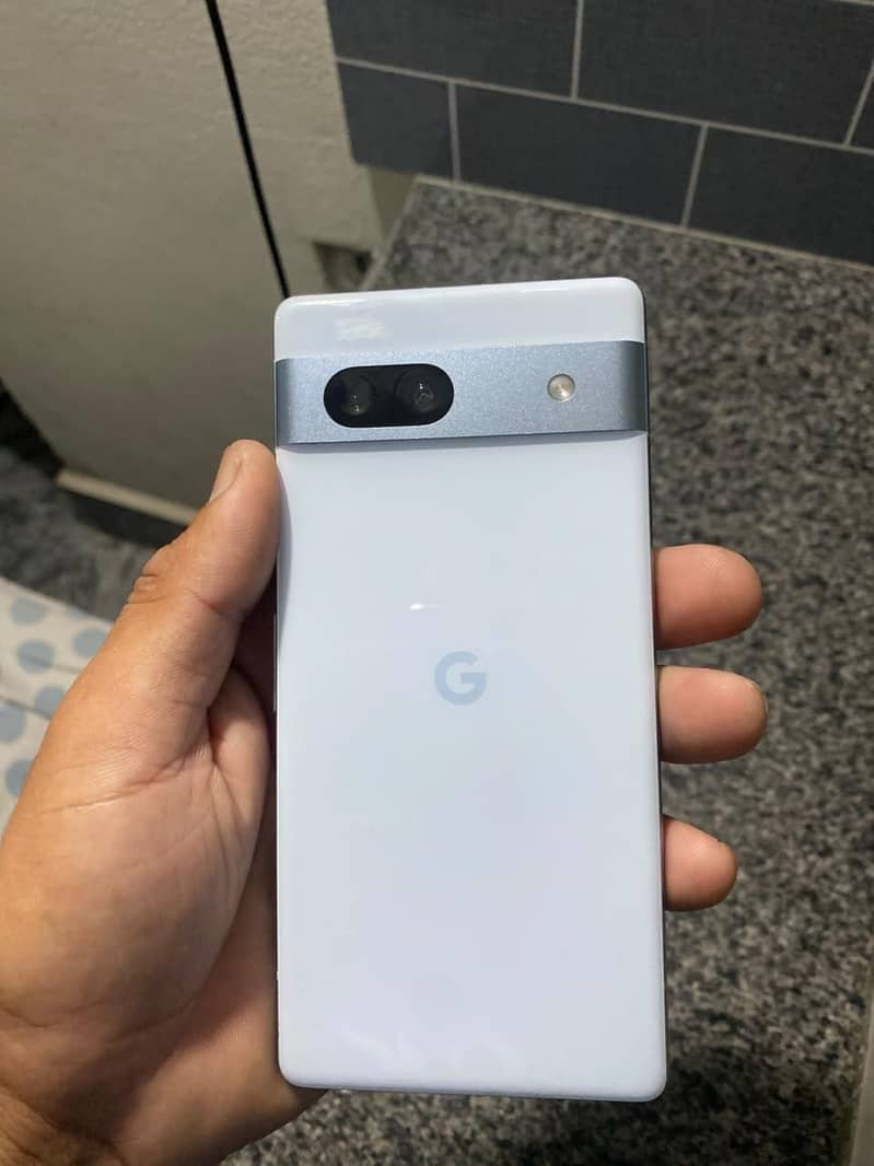 Google Pixel 7a 3