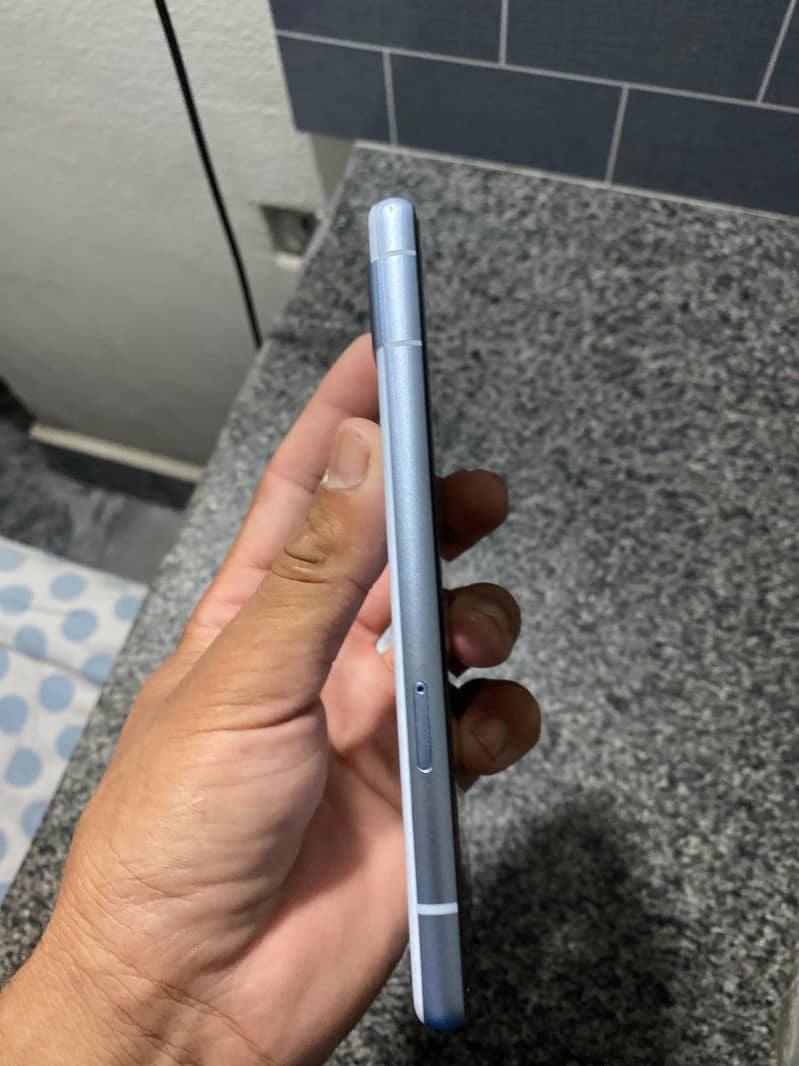 Google Pixel 7a 5