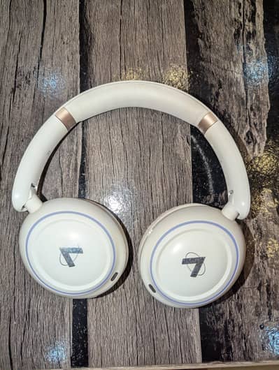 Hammer Wireless Headphone With Box & Accessories