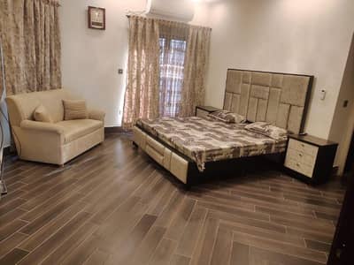 1 KANAL Fully FURNISHED PORTION Available For RENT In Johertown Lahore By Fast Property Services