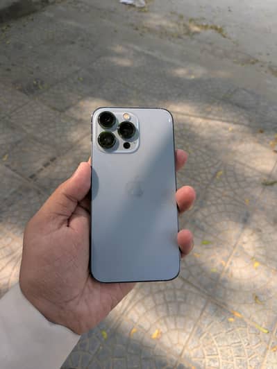 Apple iPhone 13 Pro