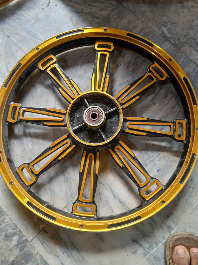 wheel and rim - Wheels & Rims - 1120262473