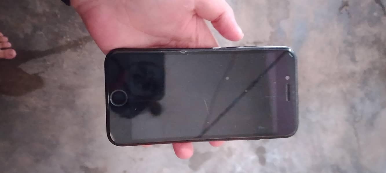 Apple iPhone SE 0