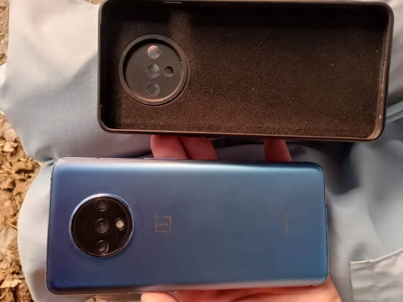 One Plus 7T 1