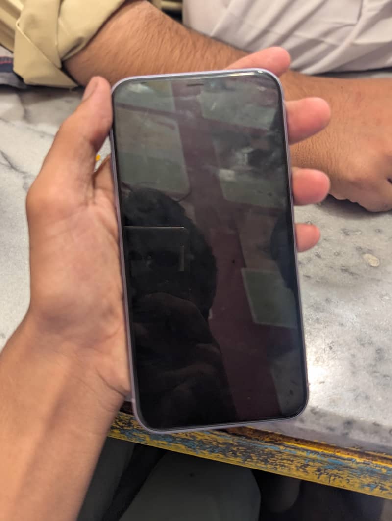 Apple iPhone 11 1