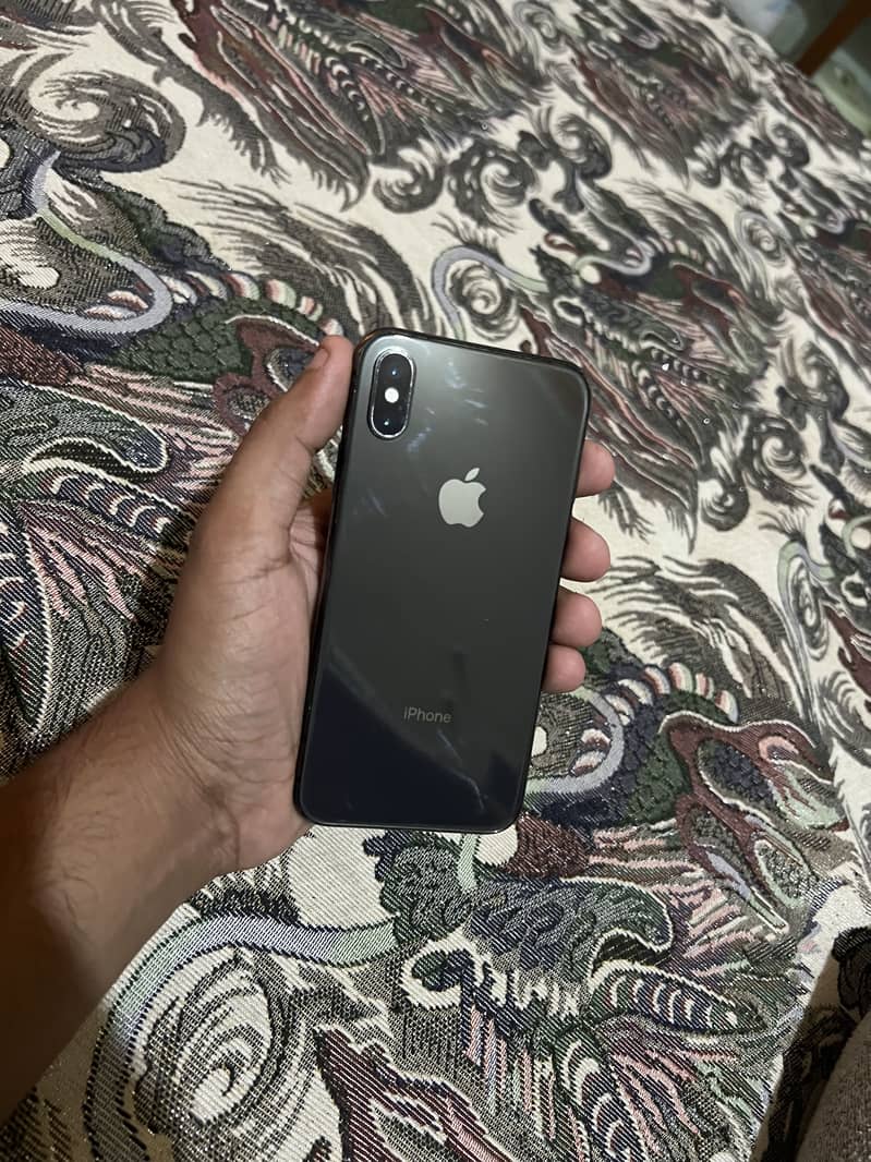 Apple iPhone X 5
