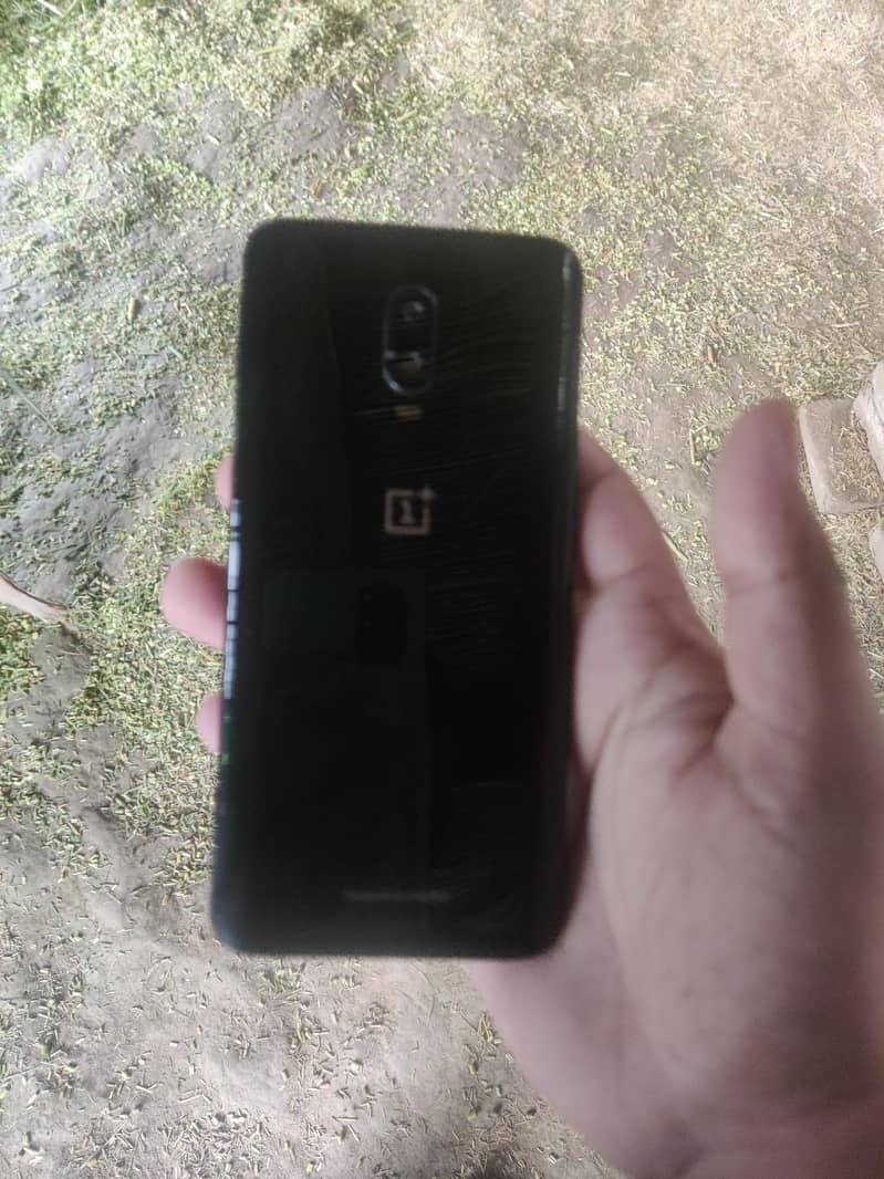One Plus 6T 2