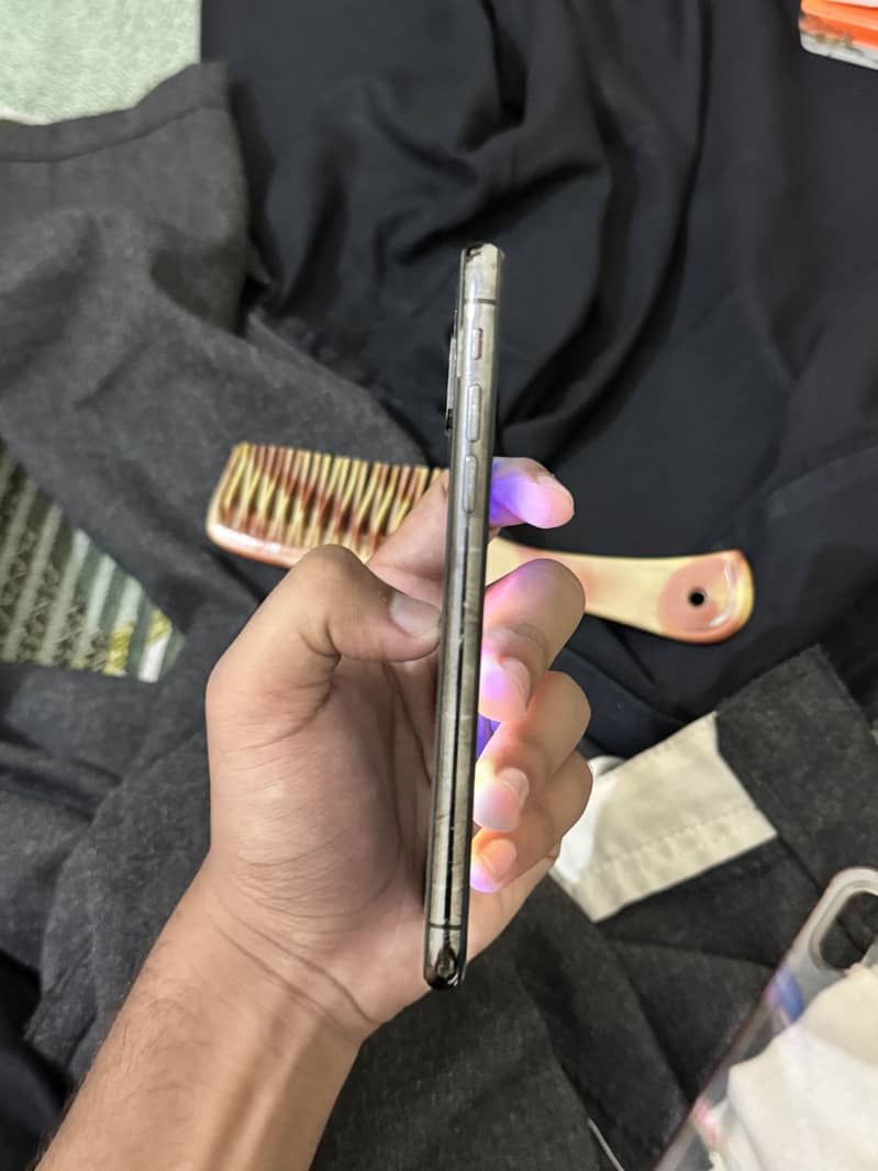 Apple iPhone X 8