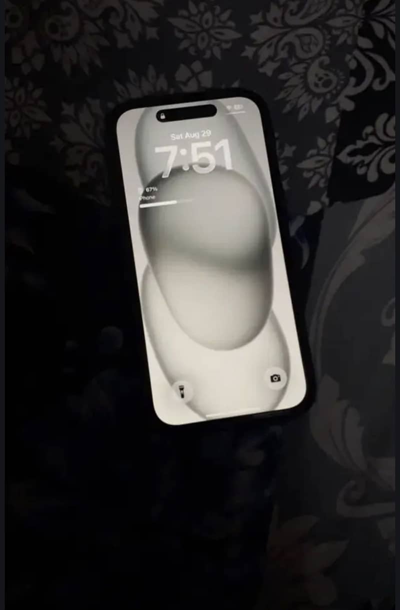 Apple iPhone 15 1