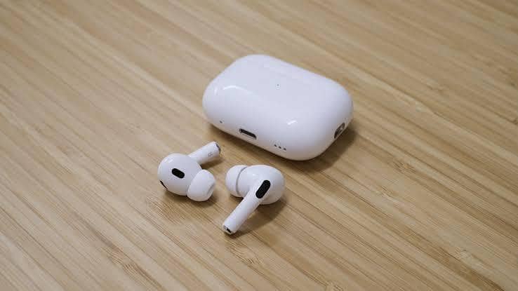 Earbuds 11