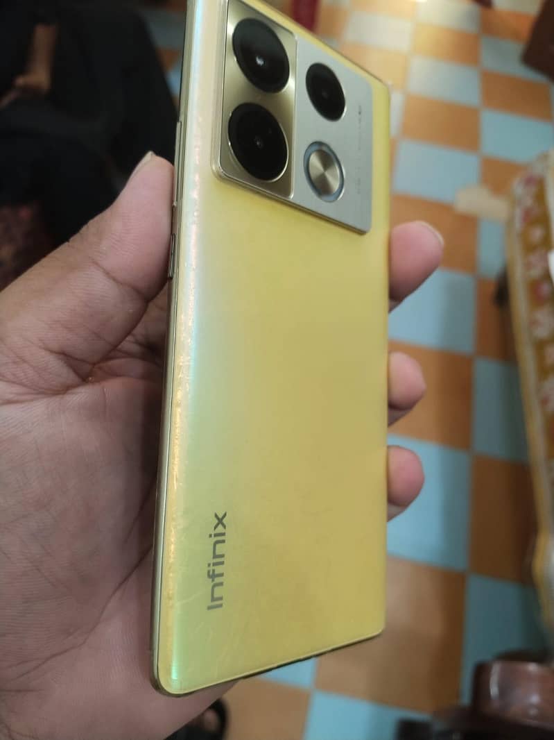Infinix Note 40 Pro 1