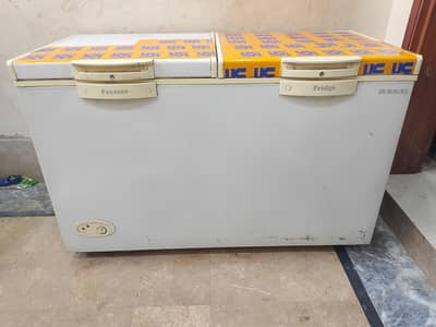 Waves Double Door Genuine Deep Freezer For sale (0300/4149583)