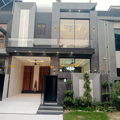 5 Marla modern design house available for sale