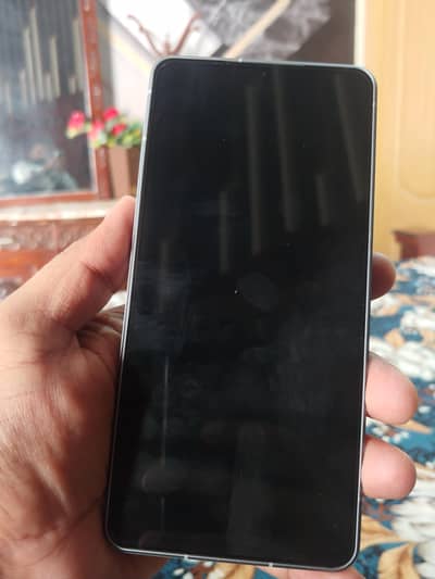 Sharp Aquos Sense7 plus