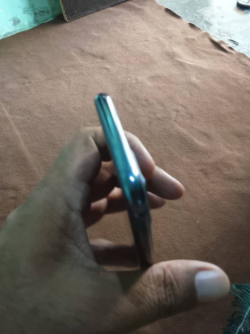 Apple iPhone 11 Pro 5