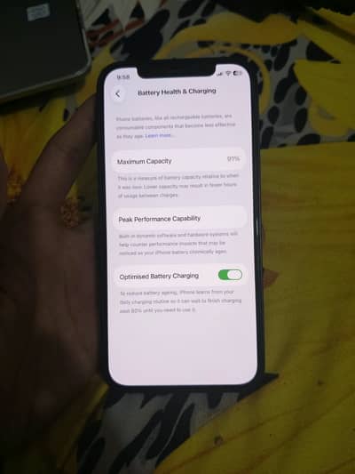 Apple iPhone 12