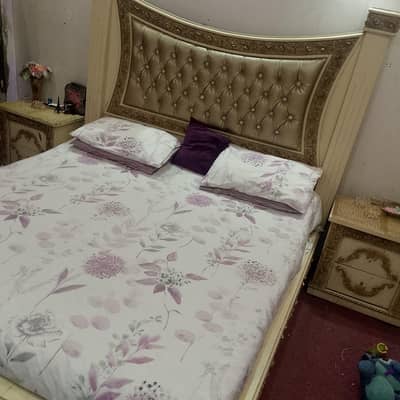 king bed