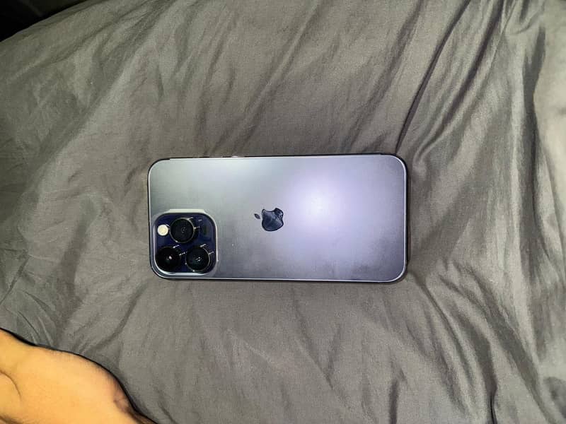 Apple iPhone 14 Pro Max 3