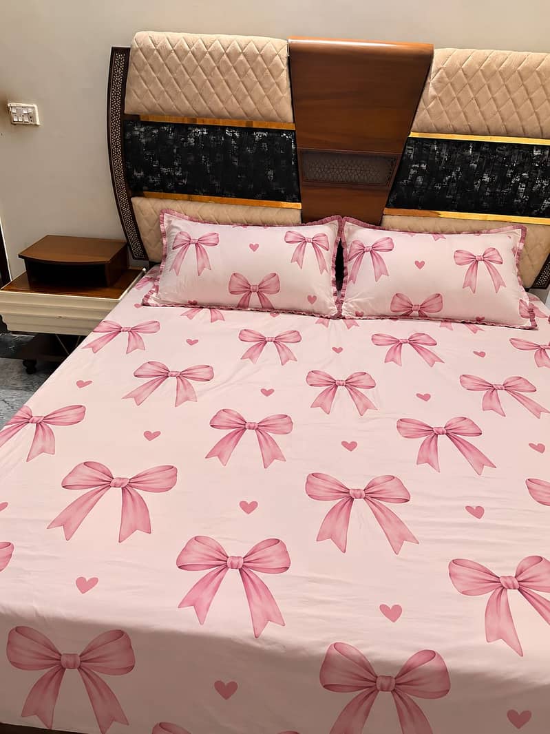 King size bed with Dressing table 1