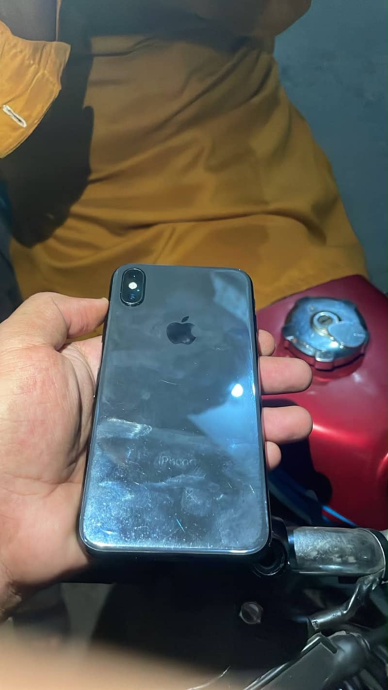 Apple iPhone X 1