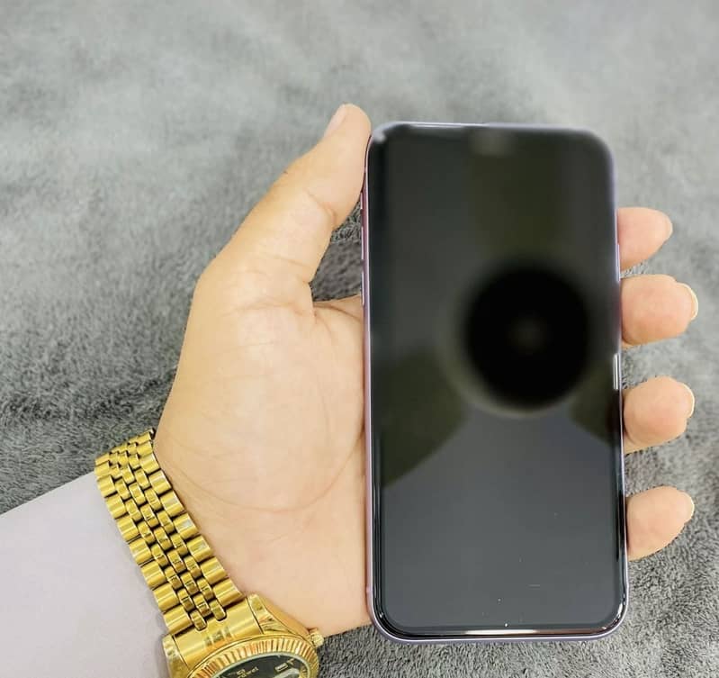 Apple iPhone 11 1