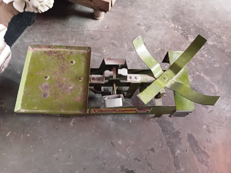 weighing scale 1