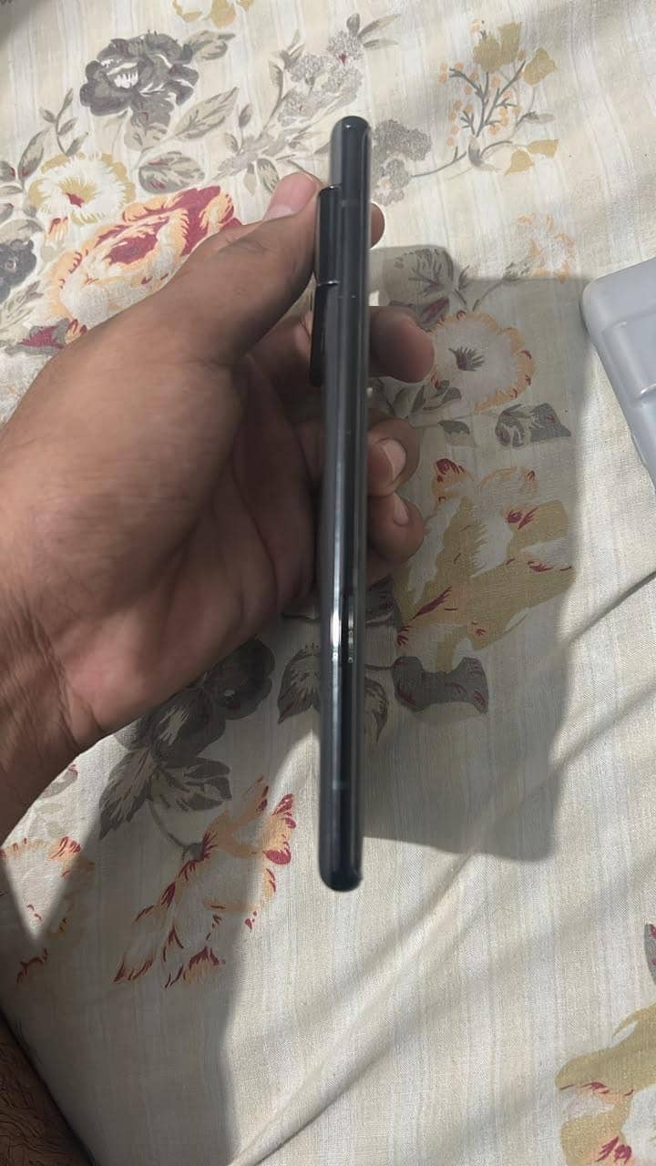 Google Pixel 6 Pro 2