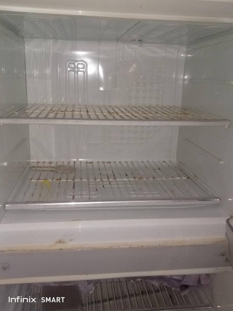 dead compressor fridge available 1