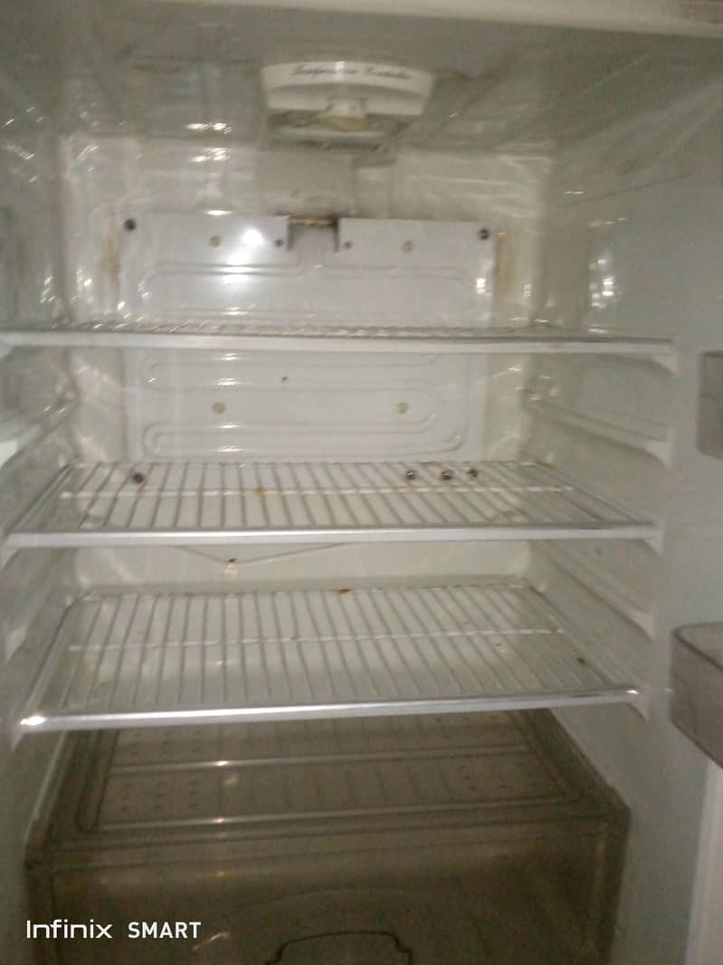 dead compressor fridge available 3