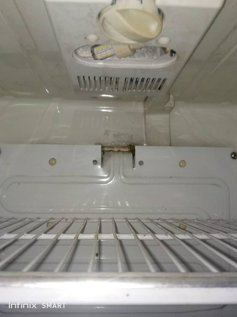 dead compressor fridge available 4